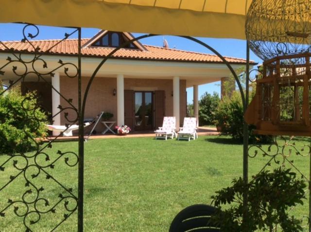 B&B Mikigio Mondavio Exterior foto